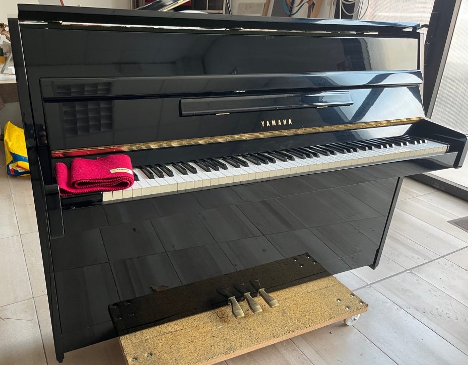 Yamaha LU-101 Nero 3905870